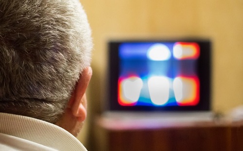 Aki sokat tévézik, depressziós lesz?