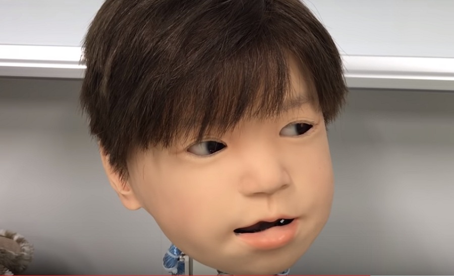 Az Affetto android gyermekfej ma már élethű arckifejezésekre képes
