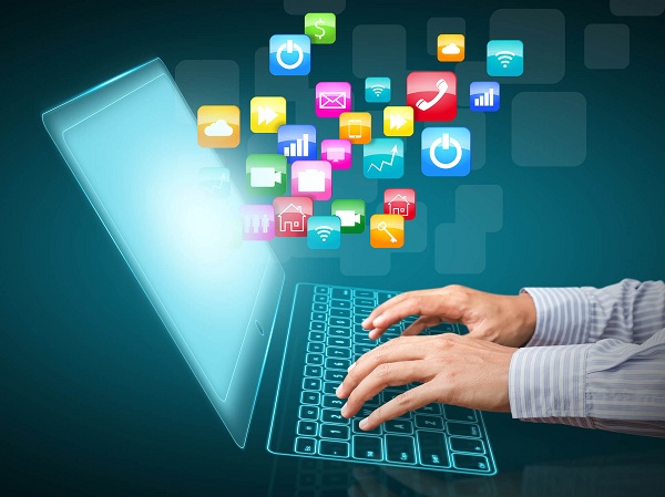 Hib&aacute;s k&oacute;dkereső programon dolgoznak