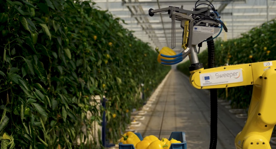 A betakar&iacute;t&aacute;st rendk&iacute;v&uuml;l hat&eacute;konny&aacute; teheti a robot tov&aacute;bbfejleszt&eacute;se