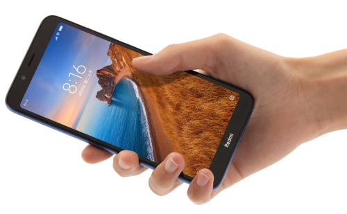 Vízlepergető kabátba bújt a Xiaomi Redmi 7A pénztárcakímélő okostelefon