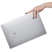 A HUAWEI HONOR MagicBook Pro laptop nem csupán szép, hanem erős is