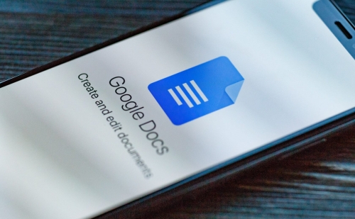 A mesterséges intelligencia már Google Dokumentumok írásakor is besegít