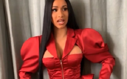 Cardi B nem várt sokat a mellműtéttel