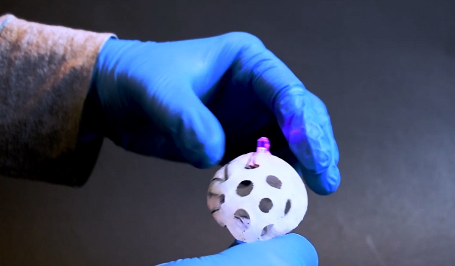 L&aacute;gy robotokat fejlesztenek a kutat&oacute;k az idősgondoz&aacute;s hat&eacute;konys&aacute;g&aacute;&eacute;rt