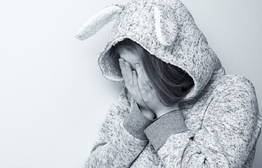 A mesters&eacute;ges intelligencia seg&iacute;thet azonos&iacute;tani a zaklat&aacute;sos eseteket