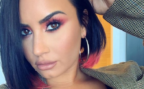 Demi Lovato elhintette: új zene érkezik