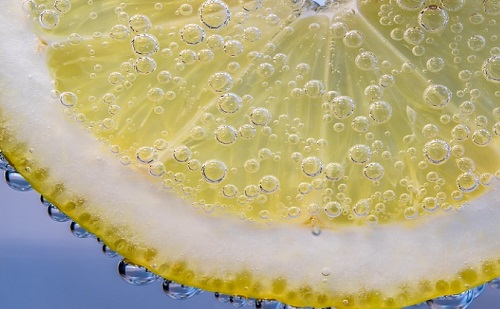 Mire nem alkalmas a citromos víz?