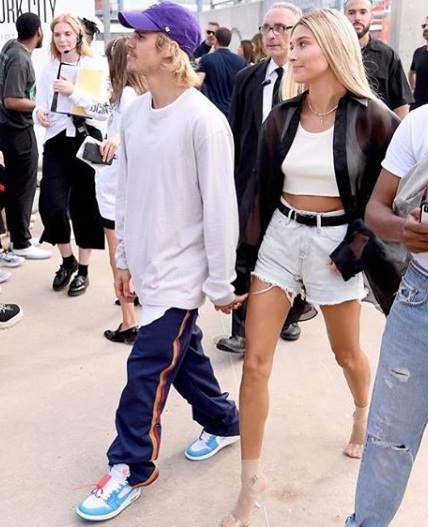 Justin Bieber és felesége, Hailey 