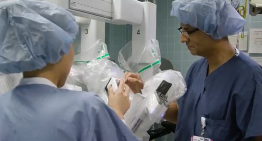 A robottal végzett szívműtétek kisebb kockázattal és gyorsabb felépüléssel járnak
