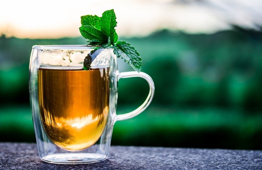 A tea ivás megelőzheti a kognitív hanyatlást