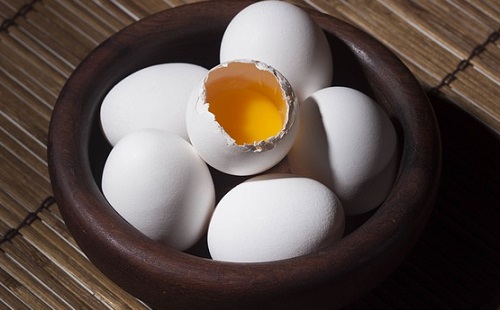 Segíthet a tojás az érzékeny fogakon?