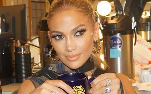 A világ végén esküszik Jennifer Lopez?