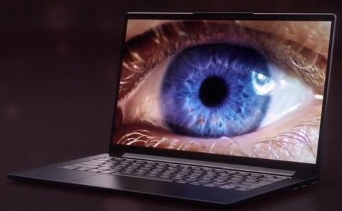 Mesterséges intelligenciával működő biztonsági szoftver fut a Lenovo Yoga Slim 7i laptopon