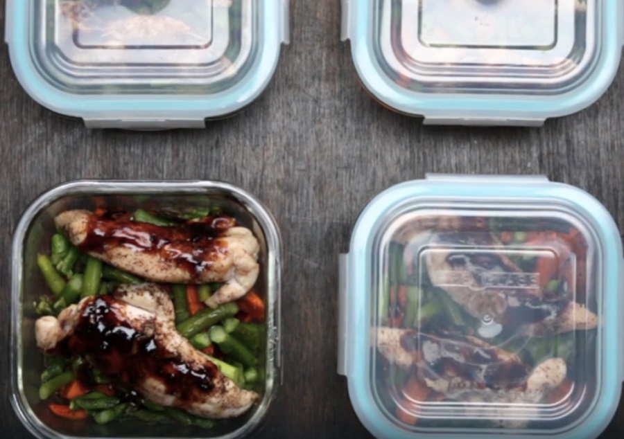 Ebéd, vacsora vagy csomagolt ebéd is lehet a balzsamecetes csirkéből