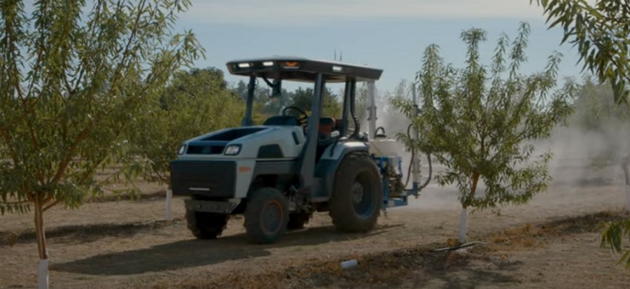 Mesterséges intelligencia - A Monarch önjáró traktor nagymértékben segítheti a gazdákat