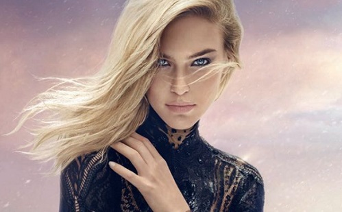 Harmadik gyermekének adott életet Bar Refaeli