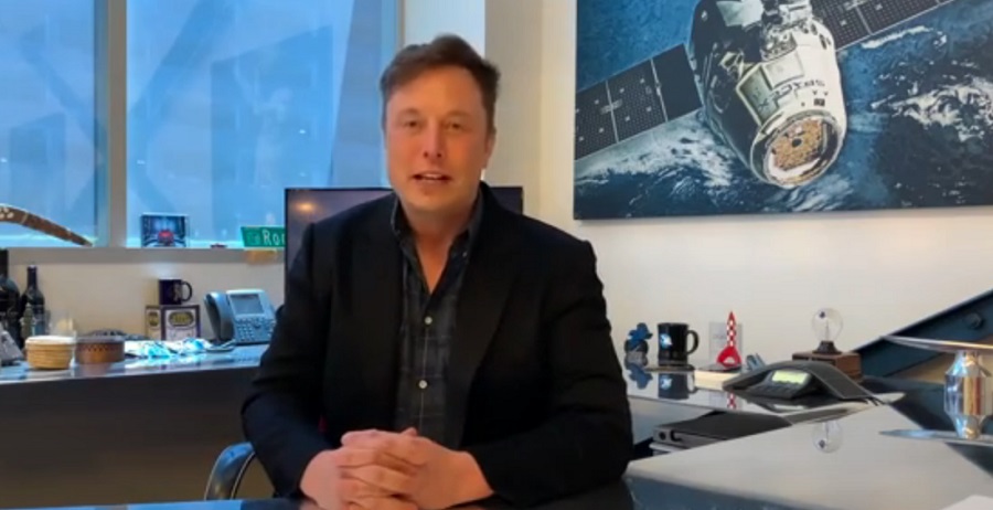 Elon Musk videón keresztül csatlakozott és nagy hírt jelentett be