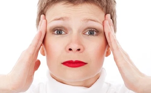 Sebészet – Mi történik migrén műtét előtt?