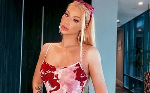 Iggy Azalea közölte: van egy fia