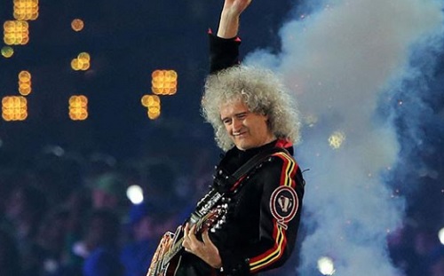 Brian May szívrohamot kapott