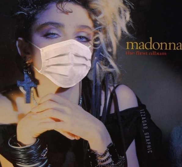 Madonna maszkot tett korábbi lemezborítójára