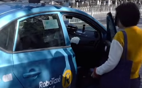 Mesterséges intelligencia: már vannak robot taxik Kínában