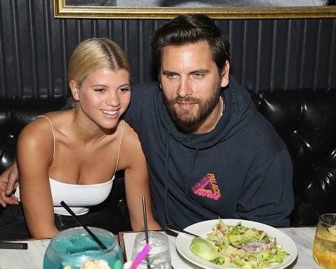 Sofia Richie és Scott Disick