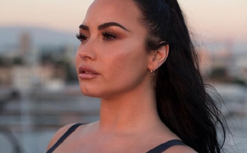 Demi Lovato teljesen lezárta kapcsolatát