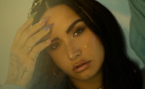 Demi Lovato összetört a szakítás felidézésekor