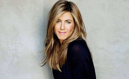 Gyermeket fogad örökbe Jennifer Aniston?