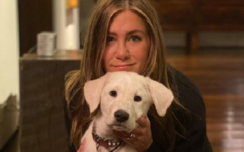 Jennifer Aniston mégsem adoptál