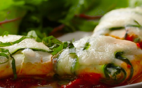 Így készül a kis szénhidráttartalmú cukkini „ravioli”