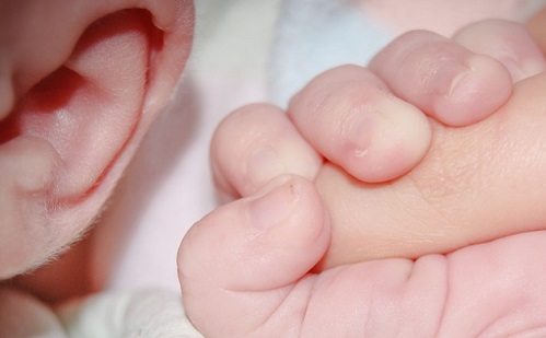Top 5 tipp, hogy a baba biztonságosan aludjon