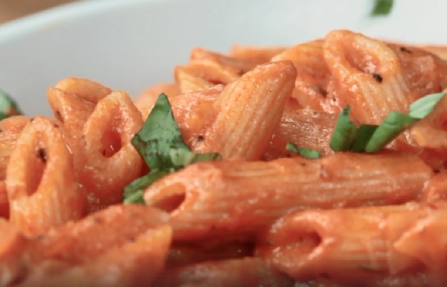 Különleges ínyencség a vodkás szószos penne tészta