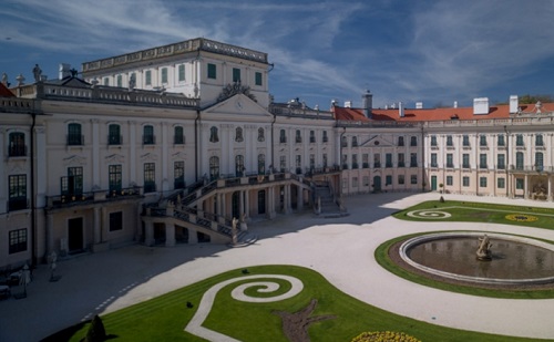 Már látogatható a fertődi Esterházy-kastély megújult szárnya