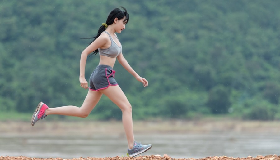 A futást nem árt erősítő edzésekkel kombinálni a hatékony fogyáshoz