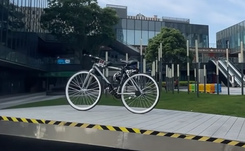 Mesterséges intelligencia - Önjáró biciklit alkotott a Huawei 