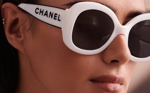 Virtuális valóságot tesztel a Chanel