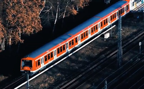 Mesterséges intelligencia – Hamburgi a világ első automatizált, vezető nélküli vonata 