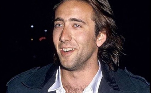 Nicolas Cage westernnel rukkol elő