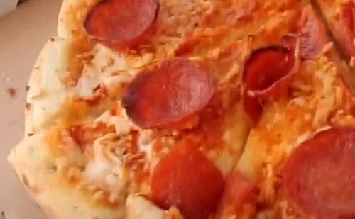 Forradalmian új technológia – Jönnek az önálló pizza-kioszkok Amerikában
