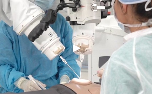 Robot mentette meg egy páciens karját az amputálástól