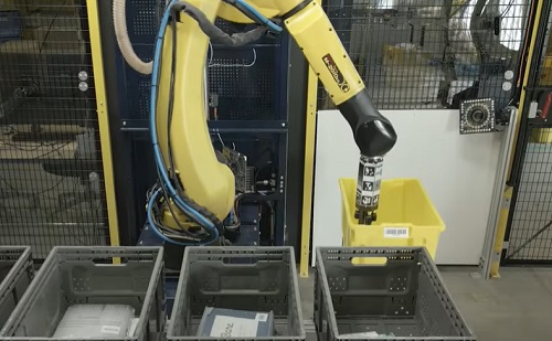 Mesterséges intelligencia - Termékek millióit kezeli az új ipari robot