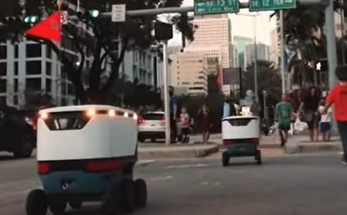 Mesterséges intelligencia - Járdán jönnek az ételszállító robotok Miamiban