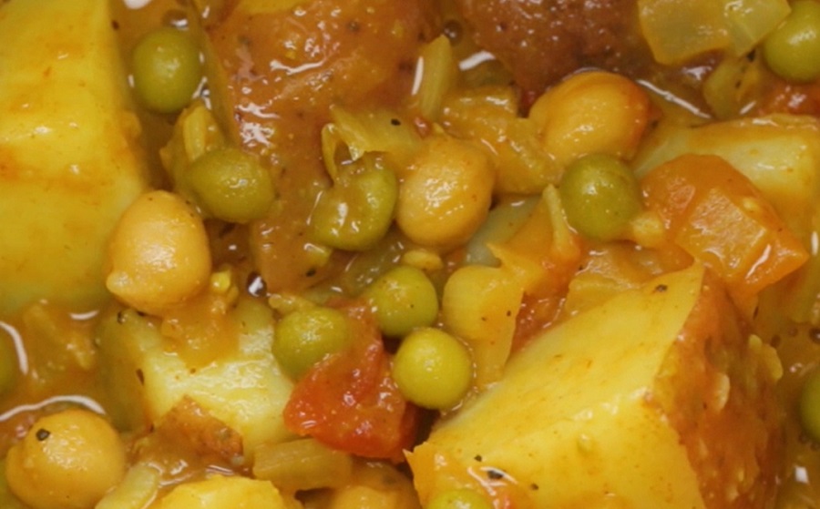 Tartalmas és finom az egyszerű vegetáriánus curry