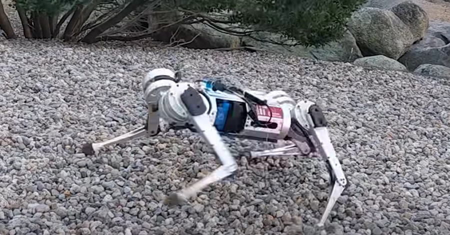 Mesterséges intelligencia - Magát tanítja futni a mini gepárd robot 