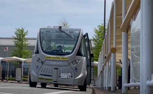 Mesterséges intelligencia - Utakra engedi az önjáró autókat 2023-ban Japán