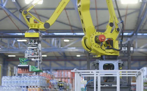 Mesterséges intelligencia - Robotokkal dolgoztat a Coca-cola dunaharaszti raktára
