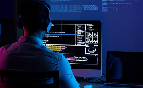 A technológiai ipar 600 új munkahelyet teremt